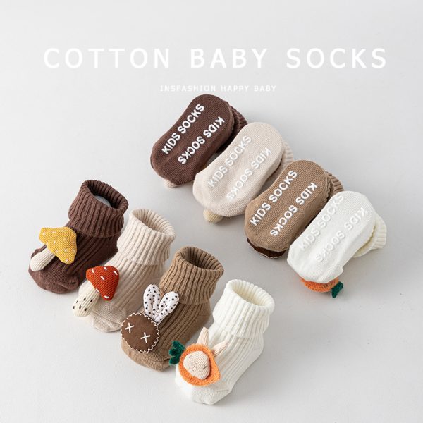 Adorable Knit Carrot Baby Socks - Image 3